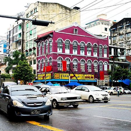 The Sat Yangonホステル エクステリア 写真