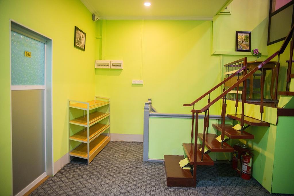 The Sat Yangonホステル エクステリア 写真