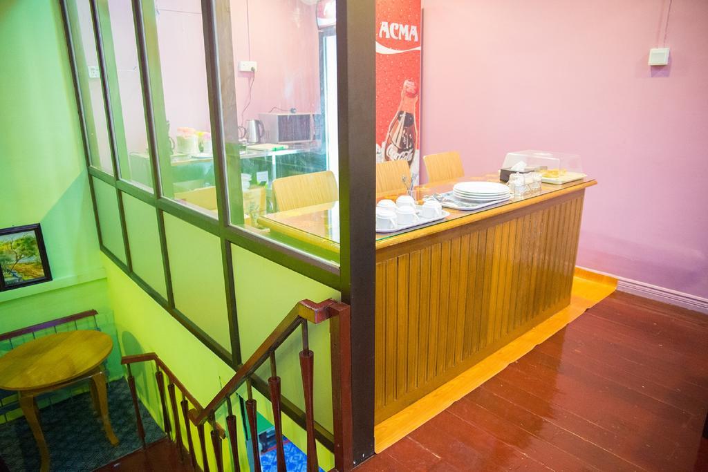The Sat Yangonホステル エクステリア 写真