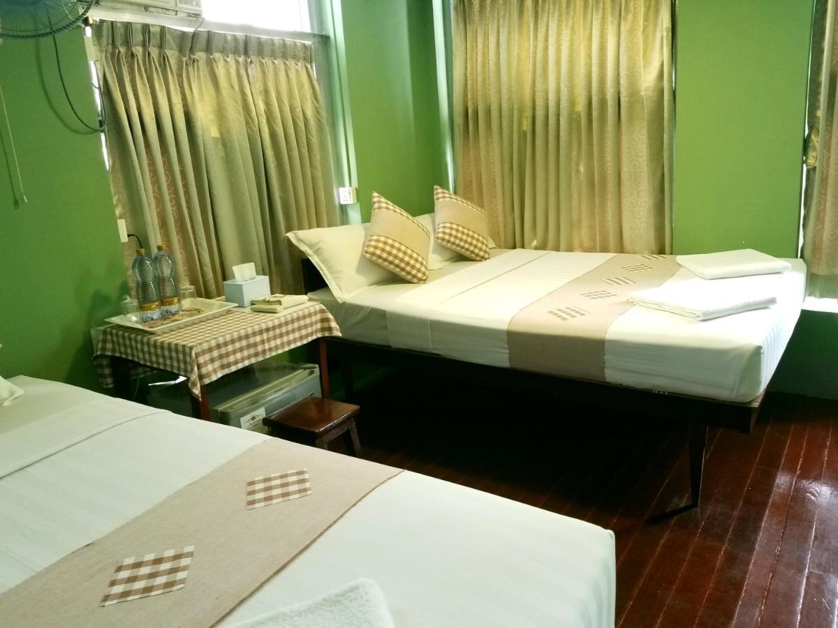 The Sat Yangonホステル エクステリア 写真